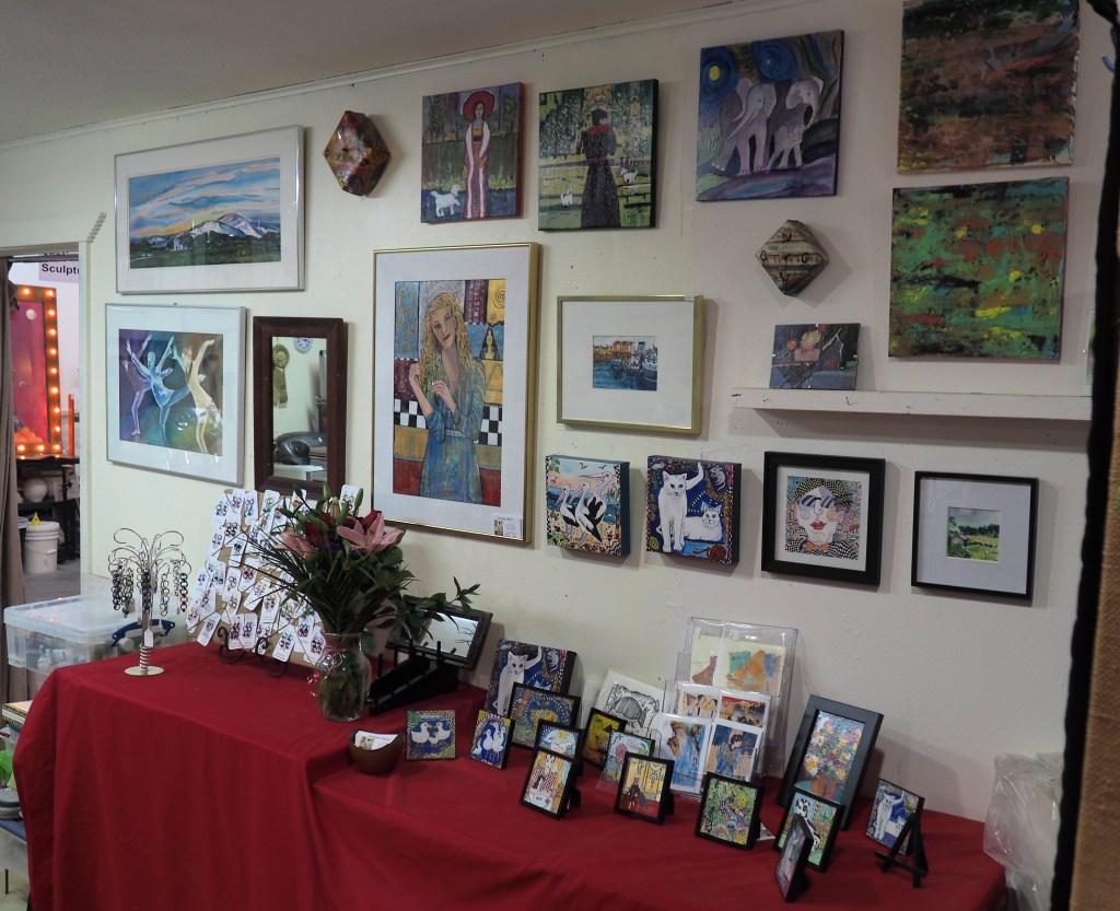 Holiday sale at my Studio J